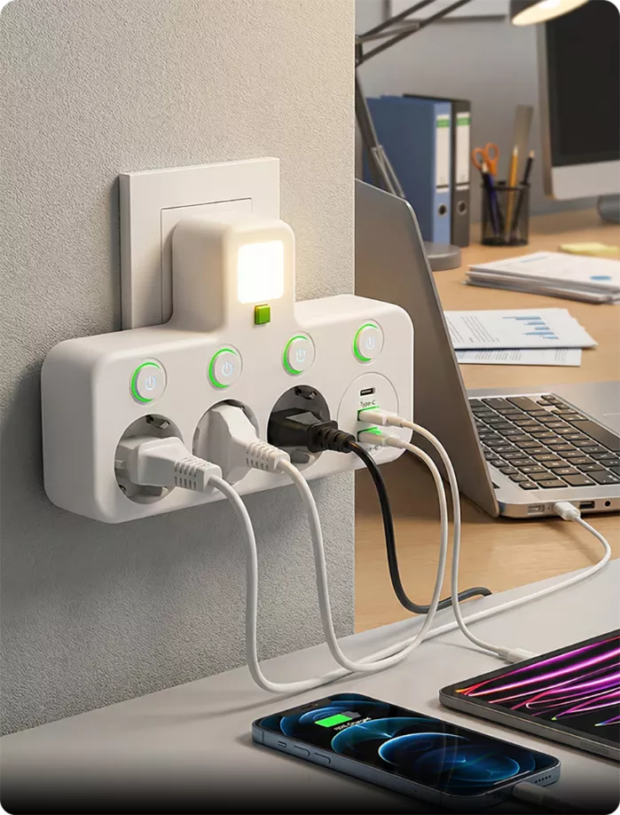 Multipoort EU-Stopcontact Adapter