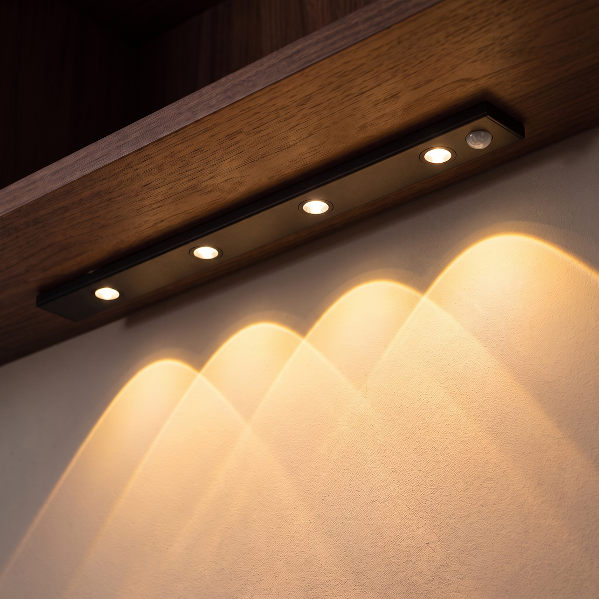 Luma - Draadloze LED-strip met bewegingssensor
